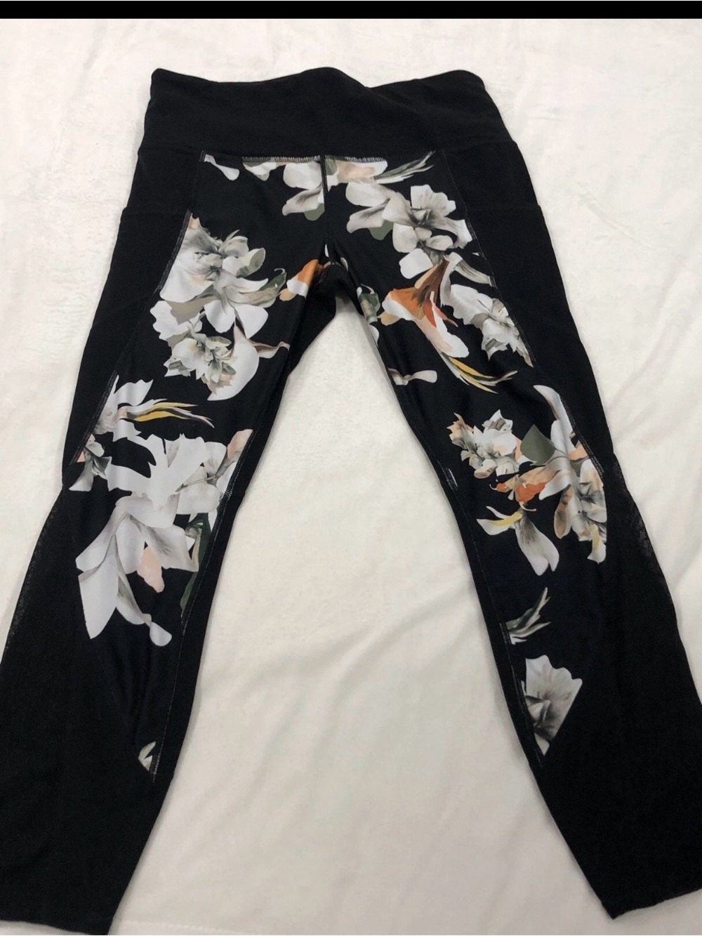 ATHLETA Blossom Intuition 7/8 Tight, Size Large - Picture 7 of 9